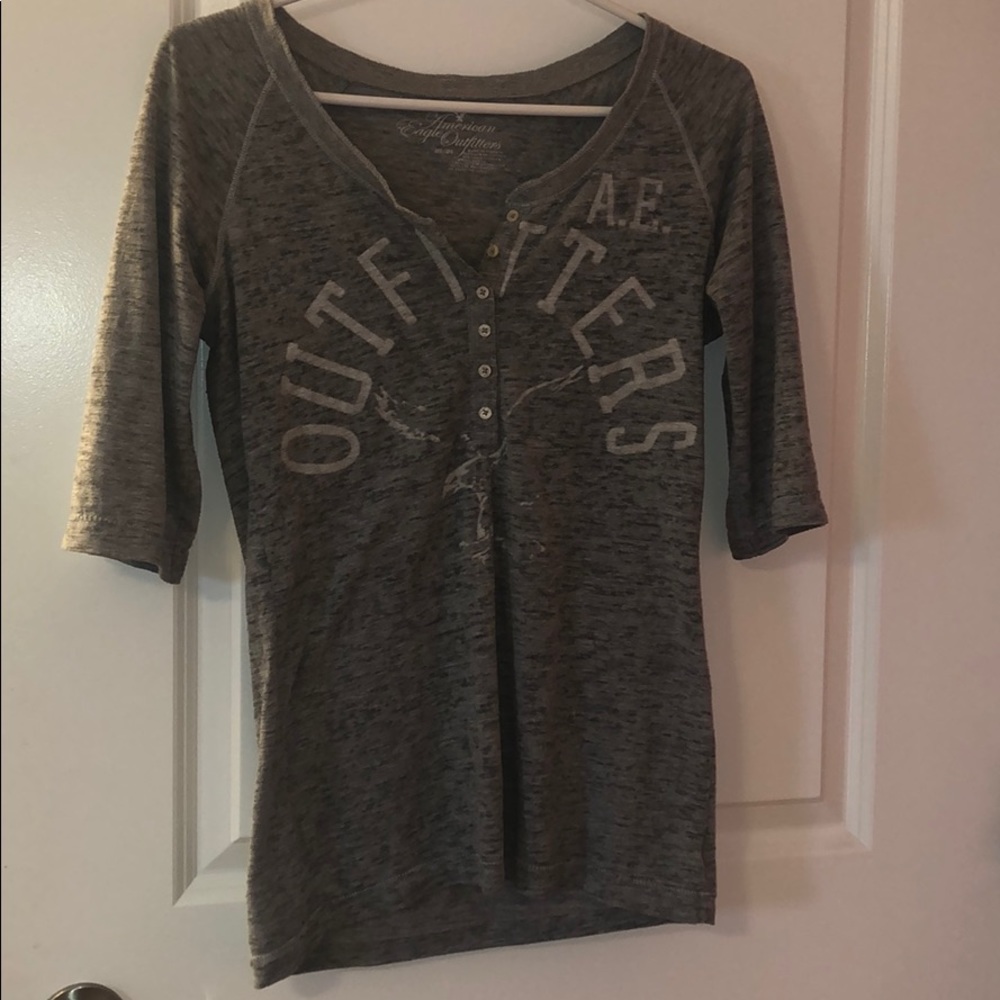 Half sleeve shirt